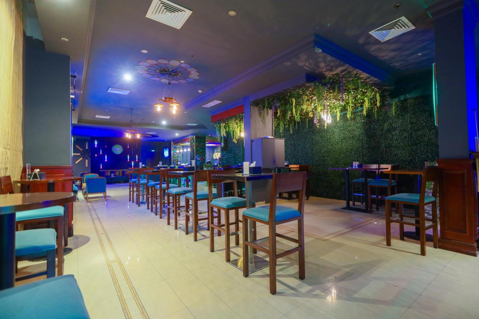 Ramee Palace Hotel Al Manamah Esterno foto